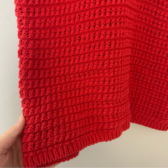 Madewell Crochet-Knit Crewneck Sweater Tank in Crushed Watermelon Red - Picture 5 of 8